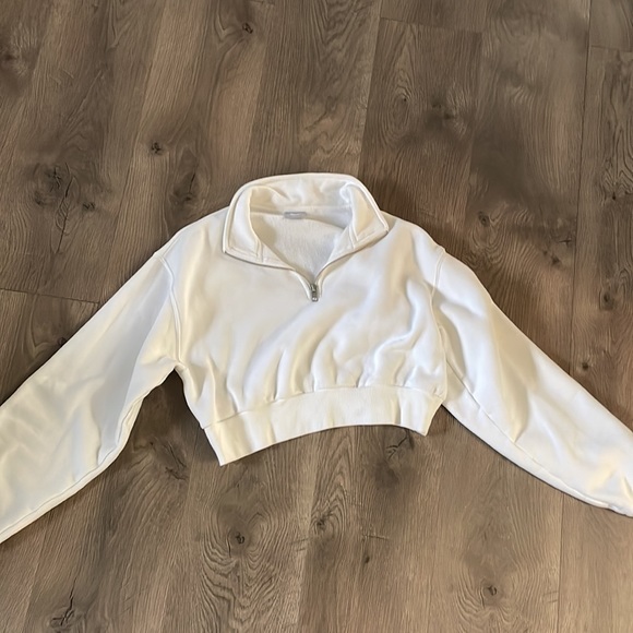 TNA Cozy Fleece Perfect 1/4 Zip Funnel Neck Sweater (Aritzia) - Picture 5 of 5